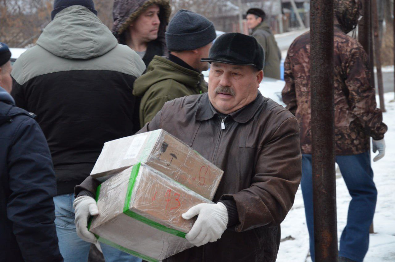 Очередную партию гуманитарного груза в зону СВО отправили жители Нижнетавдинского округа Очередную партию гуманитарного груза в зону СВО отправили жители Нижнетавдинского округа