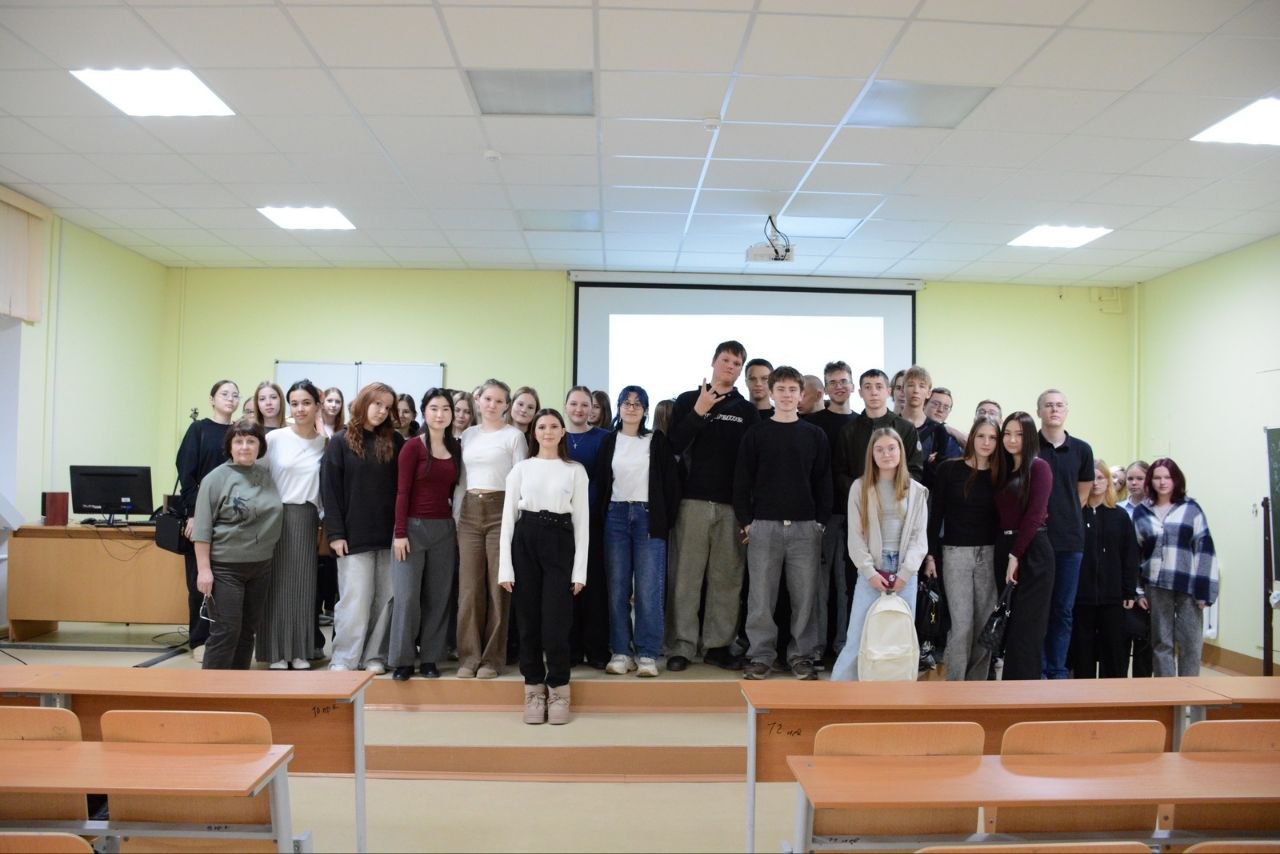 Наш Молодежный электоральный клуб за неделю смог охватить около 200 человек играми и образовательными мероприятиями по избирательному праву и процессу! Наш Молодежный электоральный клуб за неделю смог охватить около 200 человек играми и образовательными мероприятиями по избирательному праву и процессу!