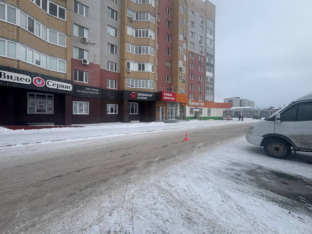 12-летний школьник сбит вчера автомобилем «Джилли» в Тобольске 12-летний школьник сбит вчера автомобилем «Джилли» в Тобольске