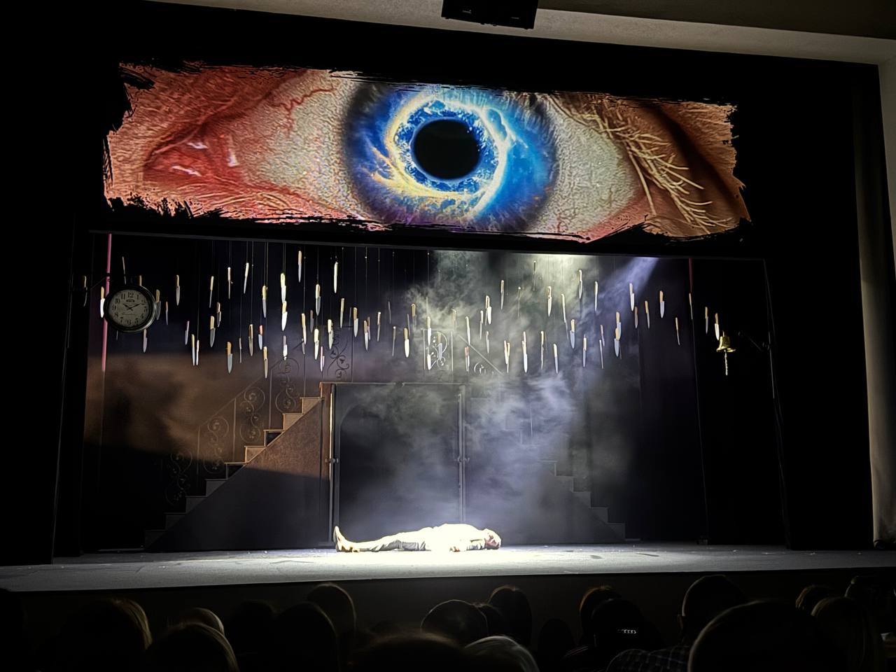 Максим Афанасьев: Субботний вечер я посвятил театру, и это было настоящее потрясение! Максим Афанасьев: Субботний вечер я посвятил театру, и это было настоящее потрясение!