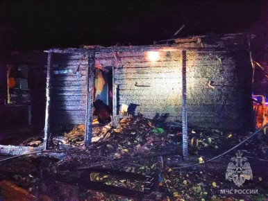 Пять человек пострадали на пожаре в Ишимском округе