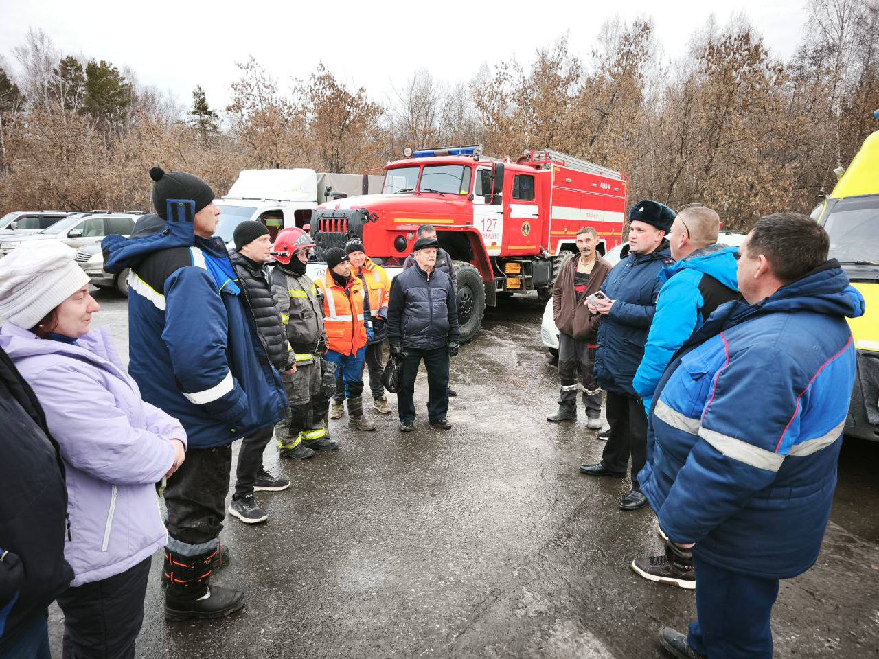 #Нет. Водители, сотрудники Госавтоинспекции и других экстренных служб почтили память жертв ДТП на 177-м километре федеральной автодороги Курган-Тюмень #Нет. Водители, сотрудники Госавтоинспекции и других экстренных служб почтили память жертв ДТП на 177-м километре федеральной автодороги Курган-Тюмень
