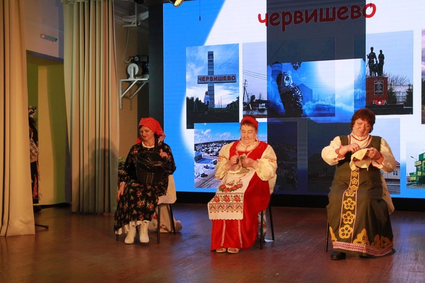 Арт-фестиваль декоративно-прикладного искусства «Добрых рук мастерство» собрал рукодельниц из нескольких муниципальных округов Тюменской области Арт-фестиваль декоративно-прикладного искусства «Добрых рук мастерство» собрал рукодельниц из нескольких муниципальных округов Тюменской области