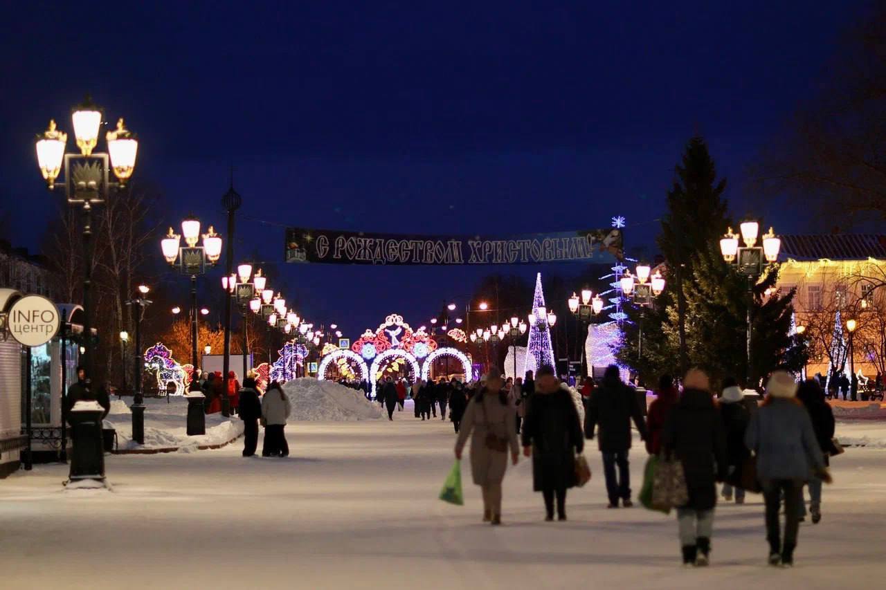 В Тобольске стартовала подготовка к одному из самых любимых и долгожданных праздников – Новому году! Уже к началу декабря город преобразится, улицы и площади засверкают праздничной иллюминацией, создавая тёплую, волшебную и... В Тобольске стартовала подготовка к одному из самых любимых и долгожданных праздников – Новому году! Уже к началу декабря город преобразится, улицы и площади засверкают праздничной иллюминацией, создавая тёплую, волшебную и...