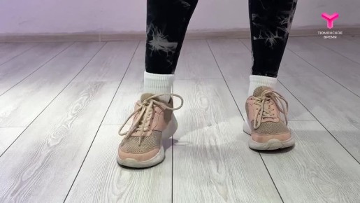 Спорт в народ. Разгоняем лимфу и запускаем день! Ловите несколько простых кардио упражнений, чтобы утром взбодриться, сиять и начать день с прекрасного настроения! Пиши в комментариях как вам такая мини тренировка? ...