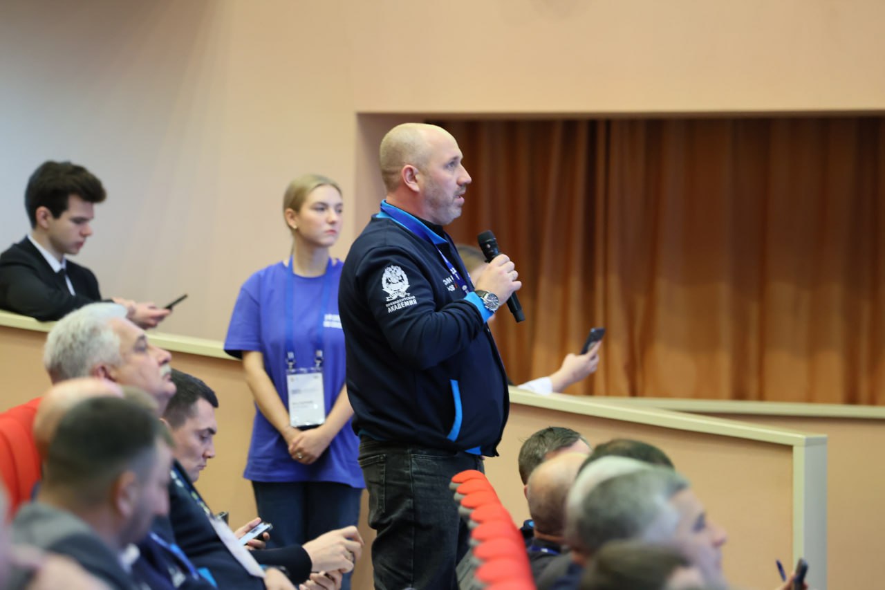 Учат в школе, учат в школе, учат в «Школе мэров» Учат в школе, учат в школе, учат в «Школе мэров»