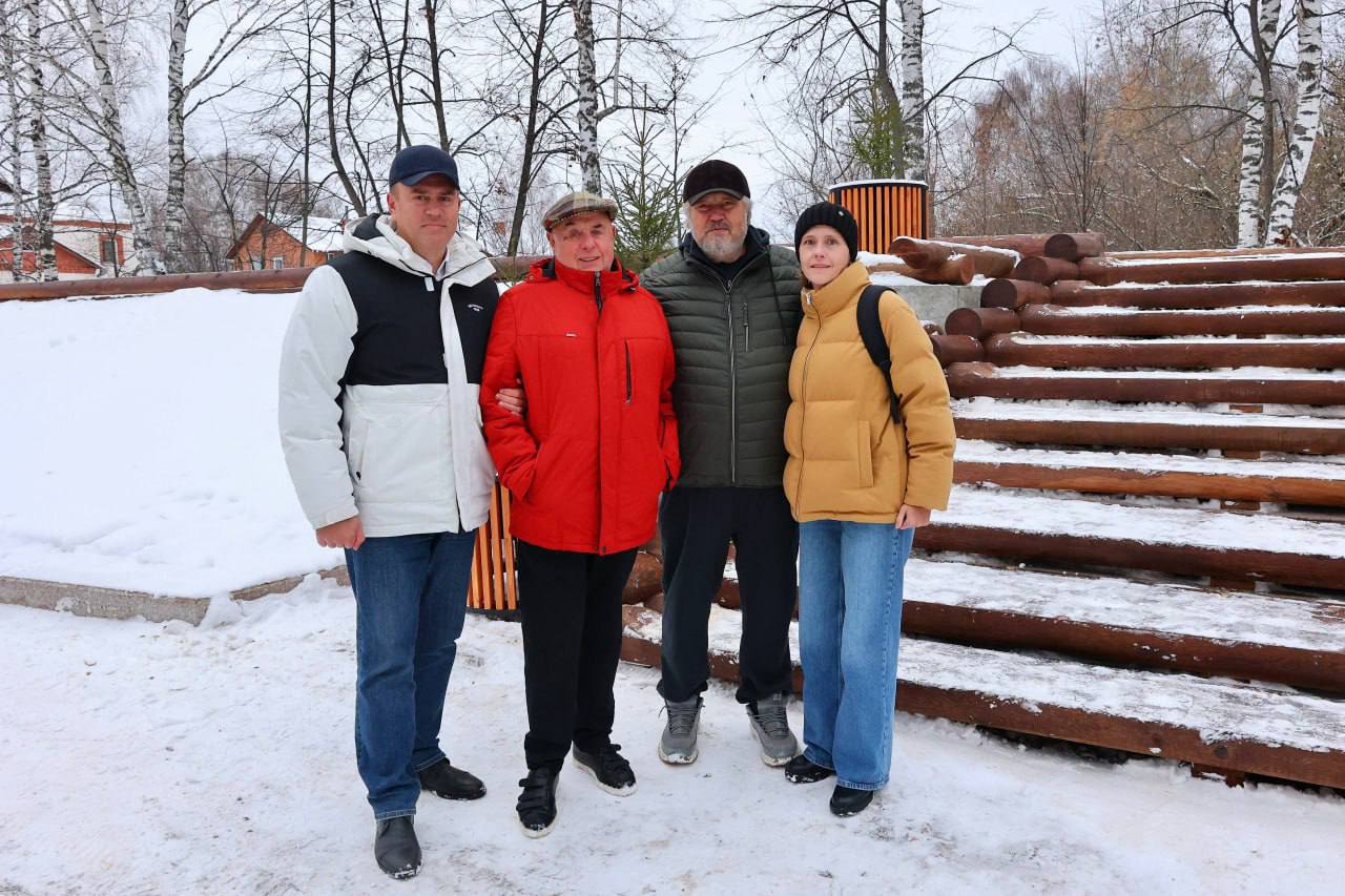 Гастроли известного российского режиссёра Никиты Михалкова и его творческой команды, мастерской «12», завершились в Тобольске, оставив яркие и незабываемые впечатления у жителей и гостей города Гастроли известного российского режиссёра Никиты Михалкова и его творческой команды, мастерской «12», завершились в Тобольске, оставив яркие и незабываемые впечатления у жителей и гостей города