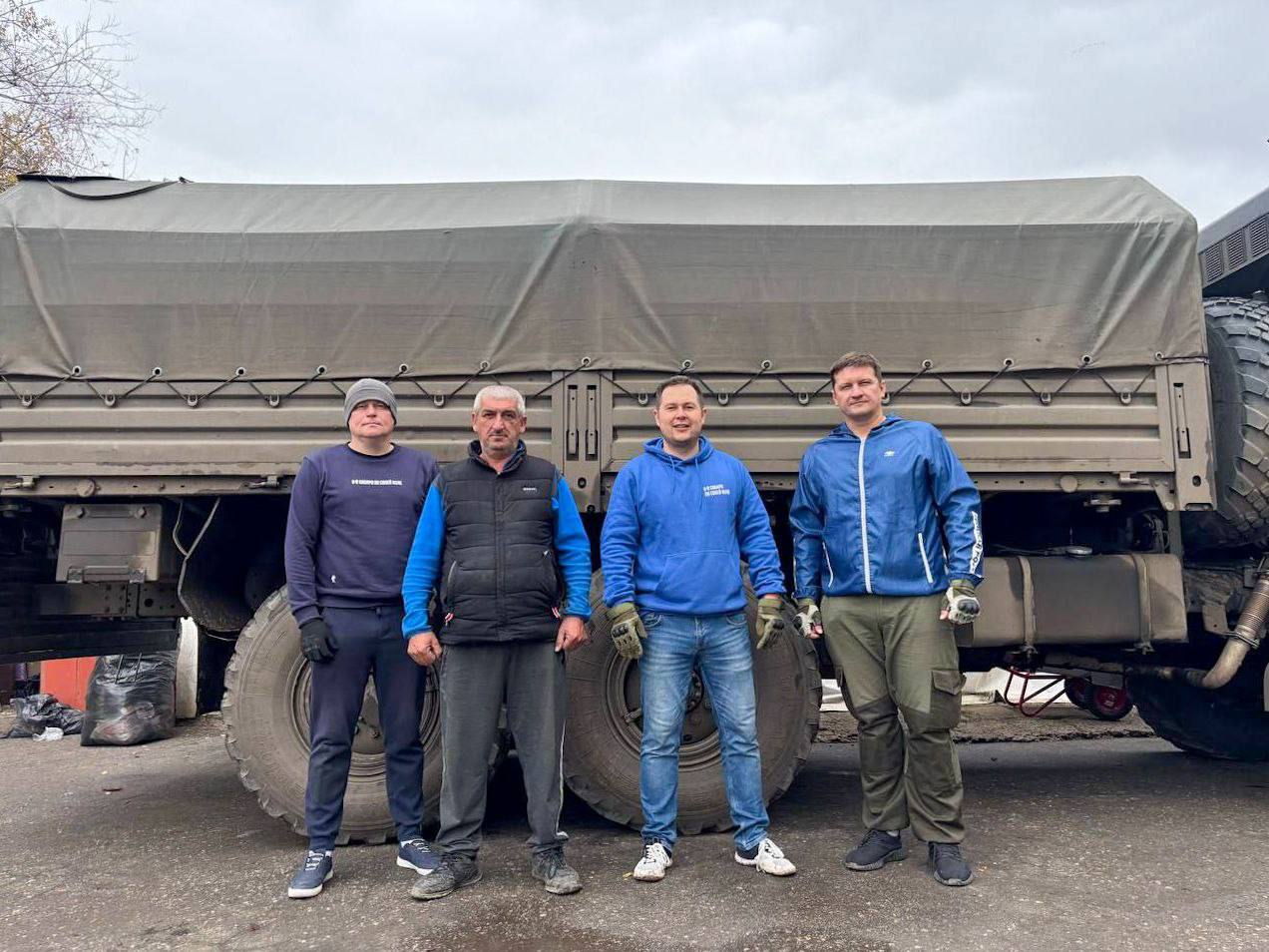 Из поездки в Луганскую Народную Республику вернулись мои коллеги – заместитель председателя Тюменской областной думы Наталья Шевчик, депутаты Лариса Цупикова, Александр Зеленский, Глеб Трубин, Артём Зайцев, Иван Вершинин... Из поездки в Луганскую Народную Республику вернулись мои коллеги – заместитель председателя Тюменской областной думы Наталья Шевчик, депутаты Лариса Цупикова, Александр Зеленский, Глеб Трубин, Артём Зайцев, Иван Вершинин...