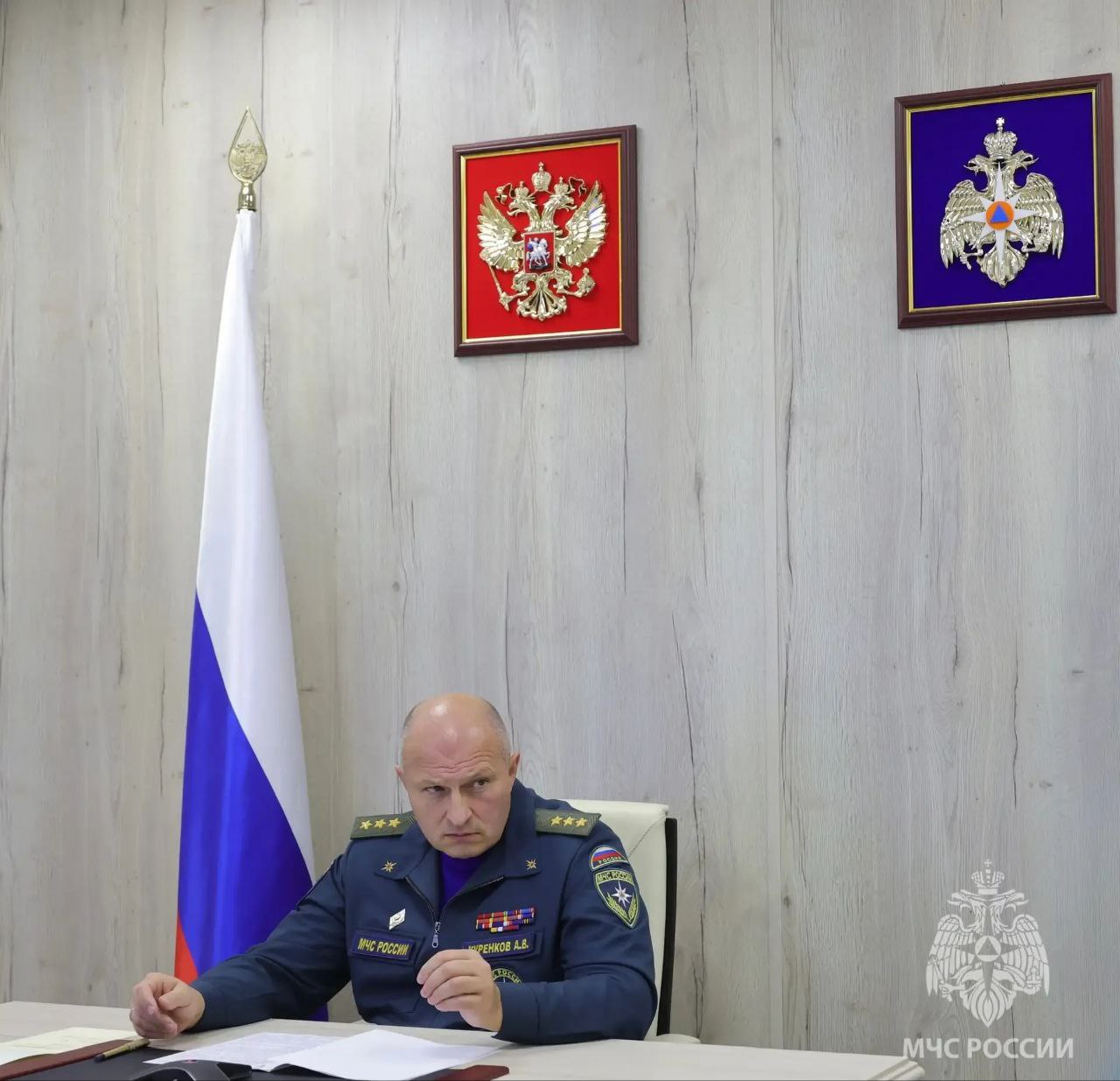 Глава МЧС России Александр Куренков провел личный прием граждан Глава МЧС России Александр Куренков провел личный прием граждан
