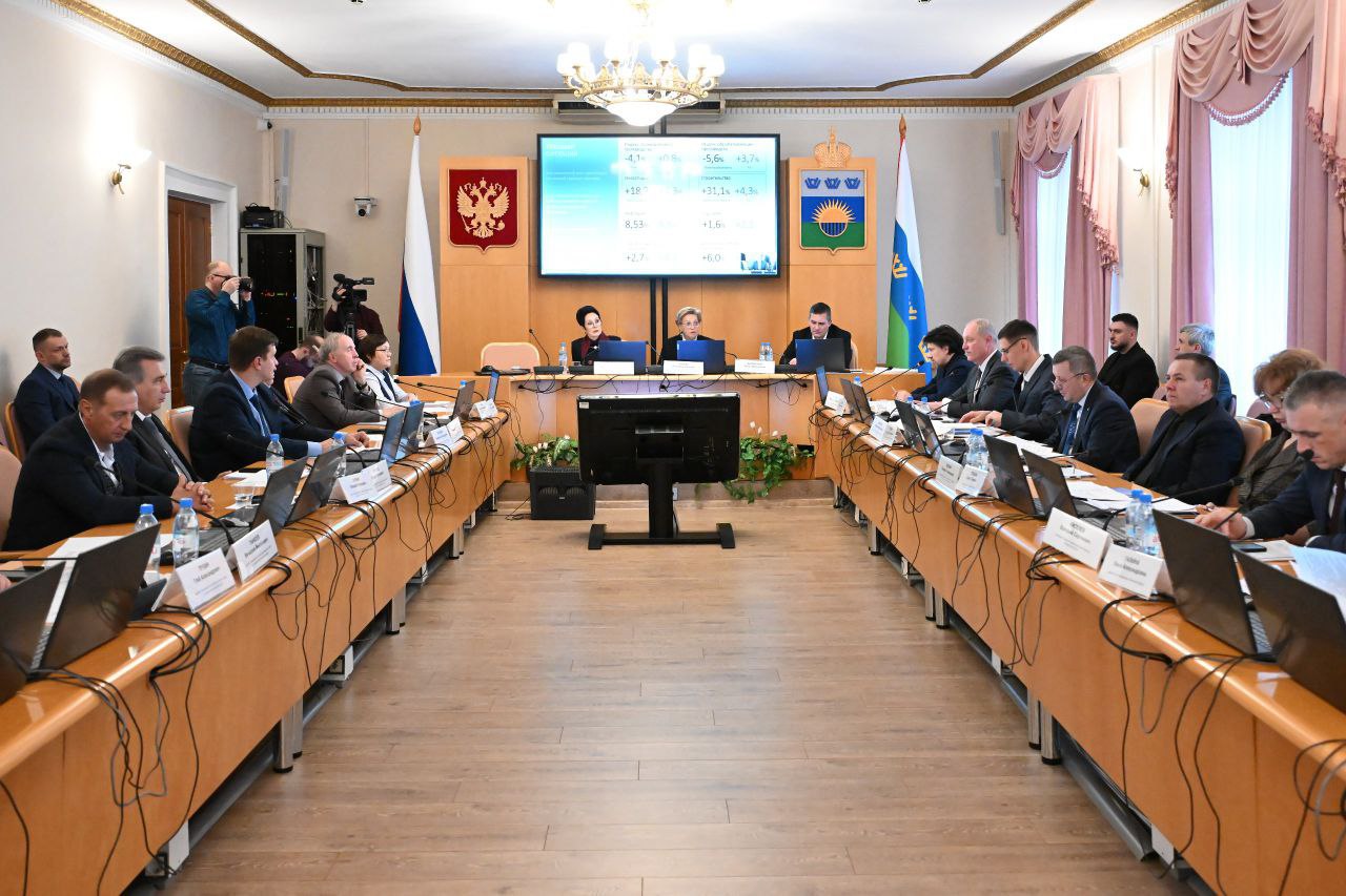 Завершились ноябрьские заседания комитетов облдумы Завершились ноябрьские заседания комитетов облдумы