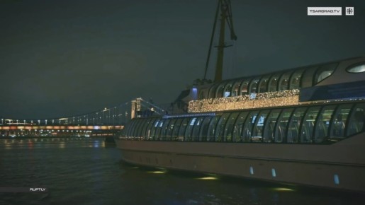 В Москве скоро ляжет снег. Последние мгновения поздней осени в столице запечатлены в этом коротком ролике