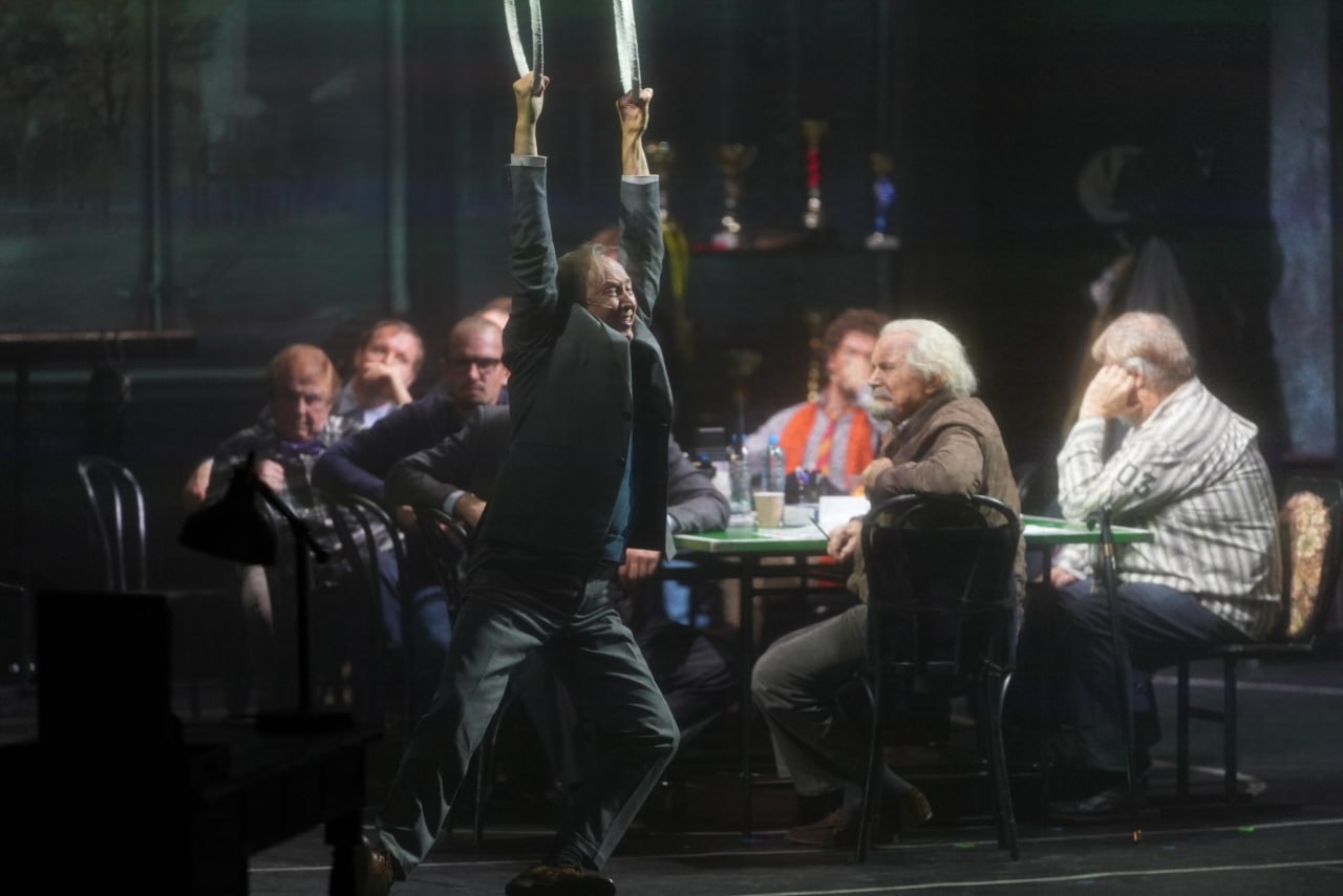 Максим Афанасьев: Для Тюмени два минувших дня стали настоящим праздником! Мастерская «12» Никиты Михалкова провела в нашем городе яркие и насыщенные гастроли, каждый вечер собирая полный зал Максим Афанасьев: Для Тюмени два минувших дня стали настоящим праздником! Мастерская «12» Никиты Михалкова провела в нашем городе яркие и насыщенные гастроли, каждый вечер собирая полный зал