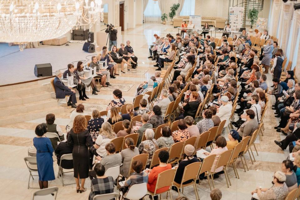 , :    XI     &quot;    &quot;