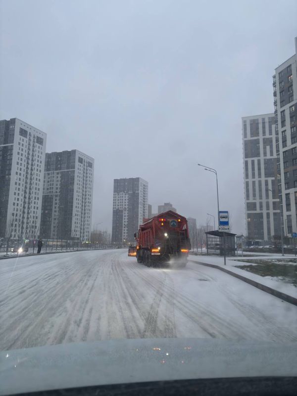 Тюменских водителей призывают быть внимательнее на дорогах в связи с ожидаемой из-за перепадов температуры гололедицей