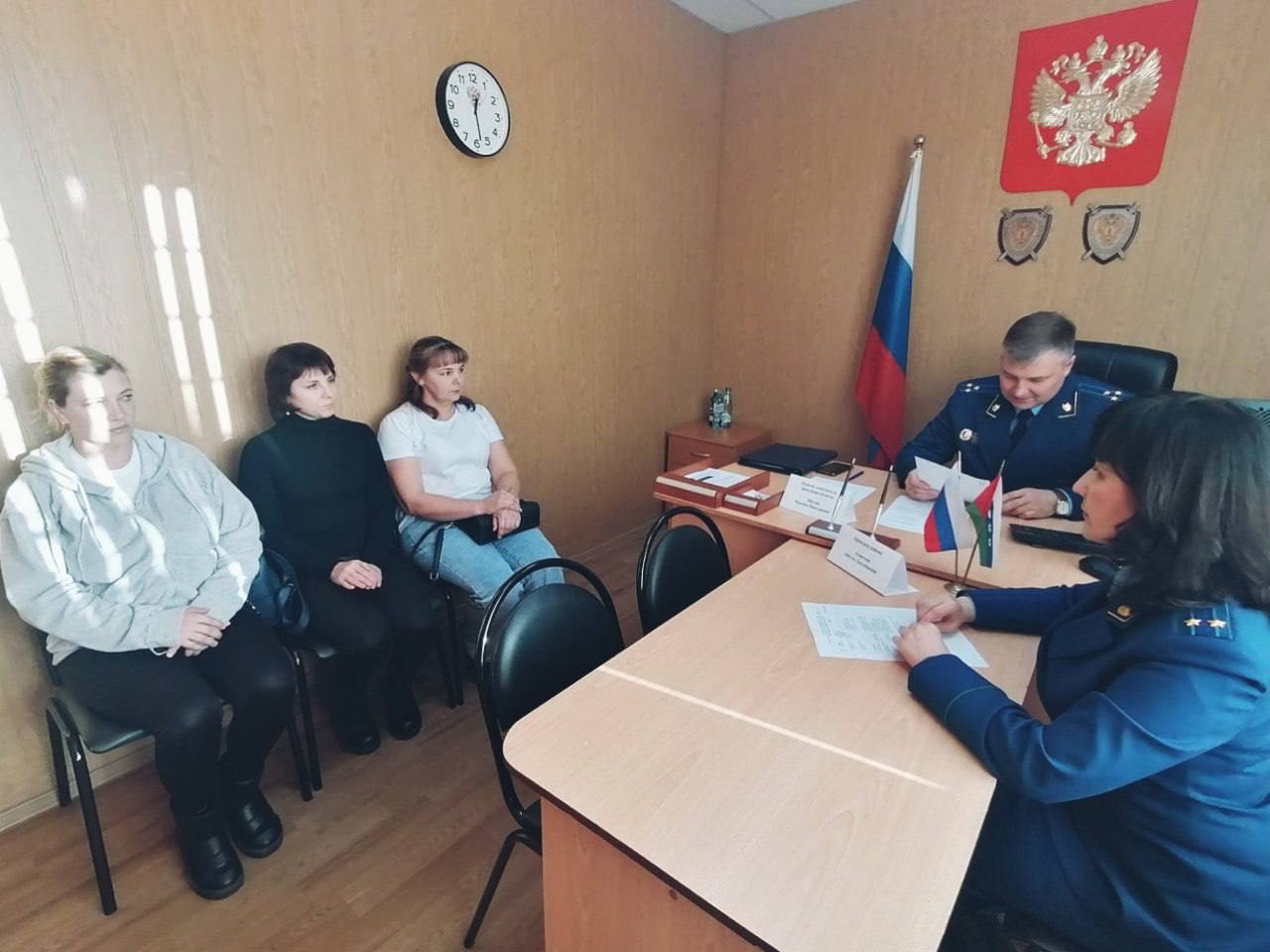 Первый заместитель прокурора области Максим Шилин провел прием жителей Аромашевского и Бердюжского районов Первый заместитель прокурора области Максим Шилин провел прием жителей Аромашевского и Бердюжского районов