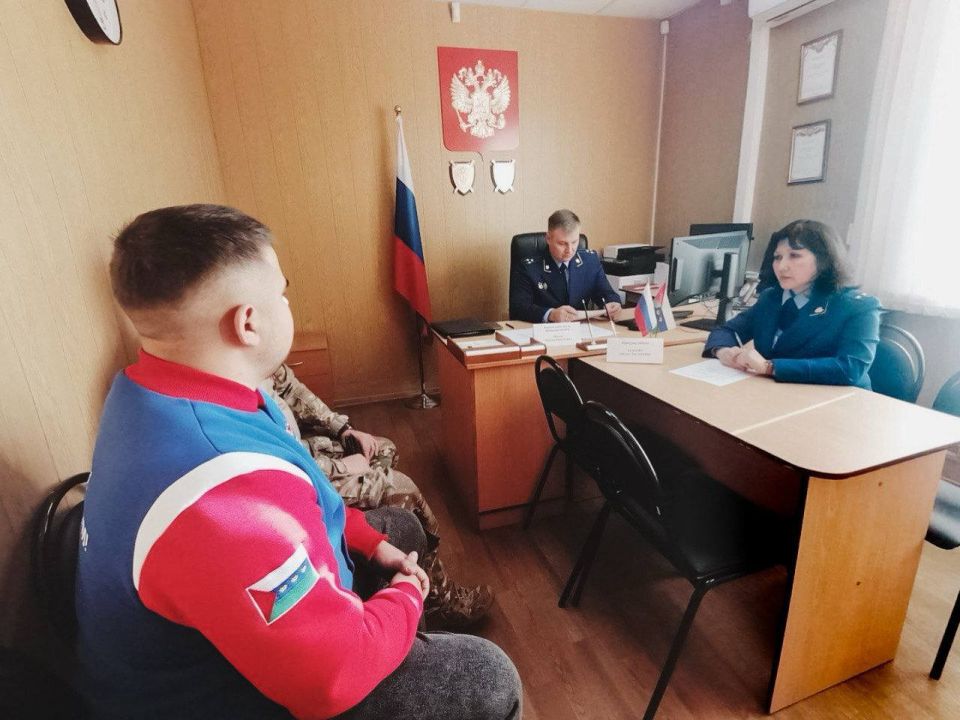 Первый заместитель прокурора области Максим Шилин провел прием жителей Аромашевского и Бердюжского районов