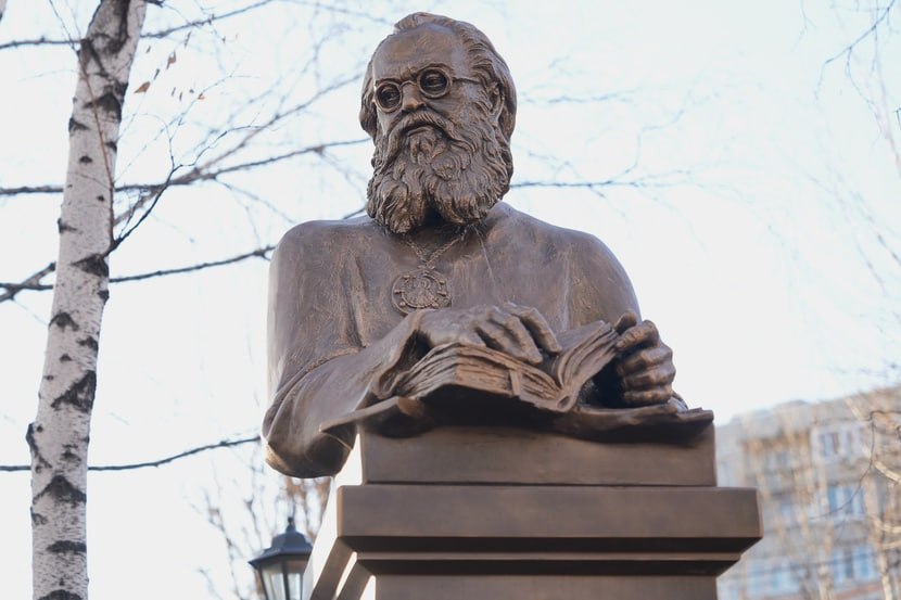 Памятник святителю Луке Крымскому появился в областной столице