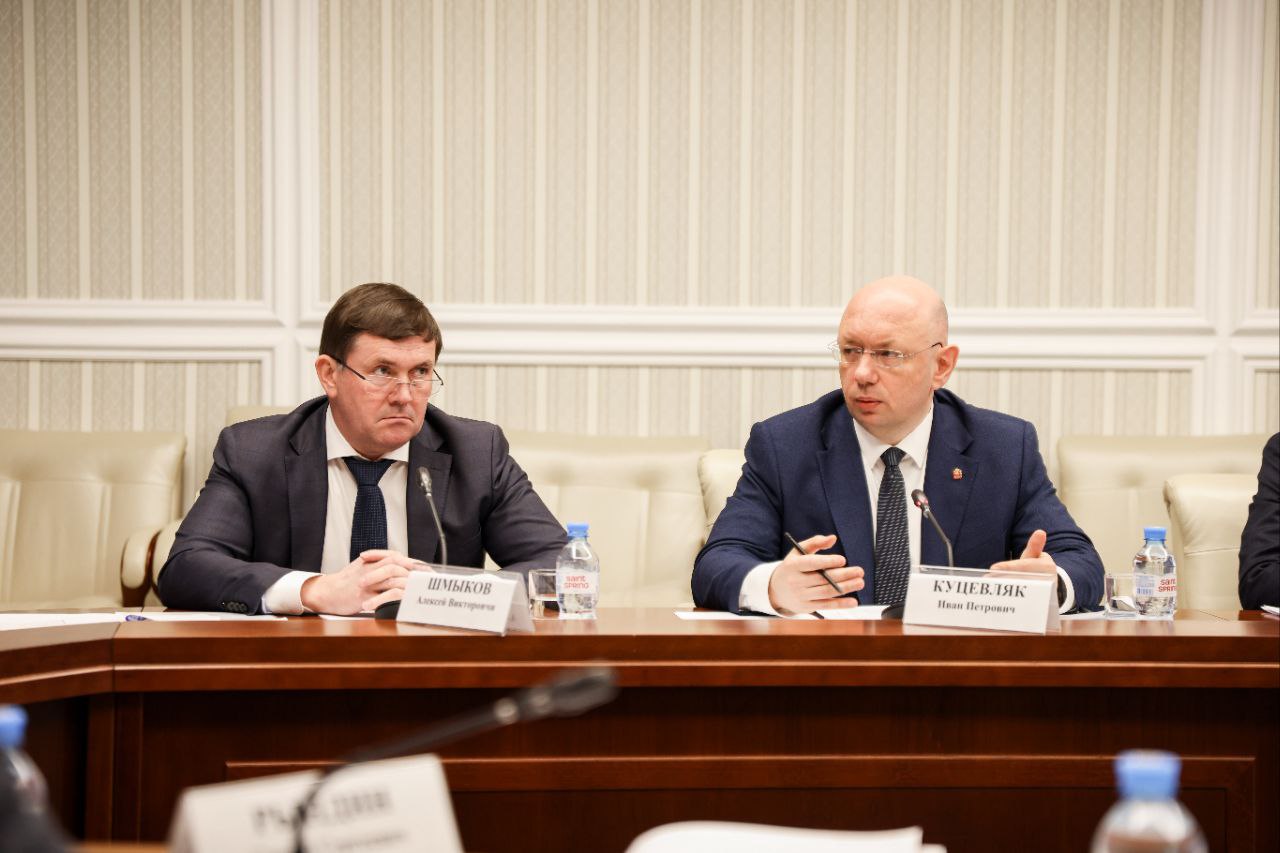 Артём Жога: Привлечение инвестиций в Уральский федеральный округ обсудили на Совете по экономической политике Артём Жога: Привлечение инвестиций в Уральский федеральный округ обсудили на Совете по экономической политике