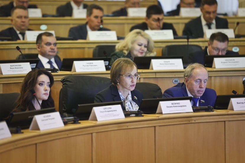 Тюменская областная Дума приняла главный финансовый документ региона на предстоящие три года Тюменская областная Дума приняла главный финансовый документ региона на предстоящие три года