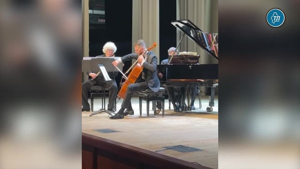 Трехдневный XIV музыкальный фестиваль с участием народного артиста России Дениса Мацуева с успехом стартовал в Тюменской филармонии