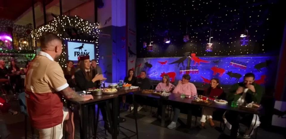 «Всегда нужно немножечко быть на фрешике»: известный блогер Жидковский ответил тюменке на вопрос