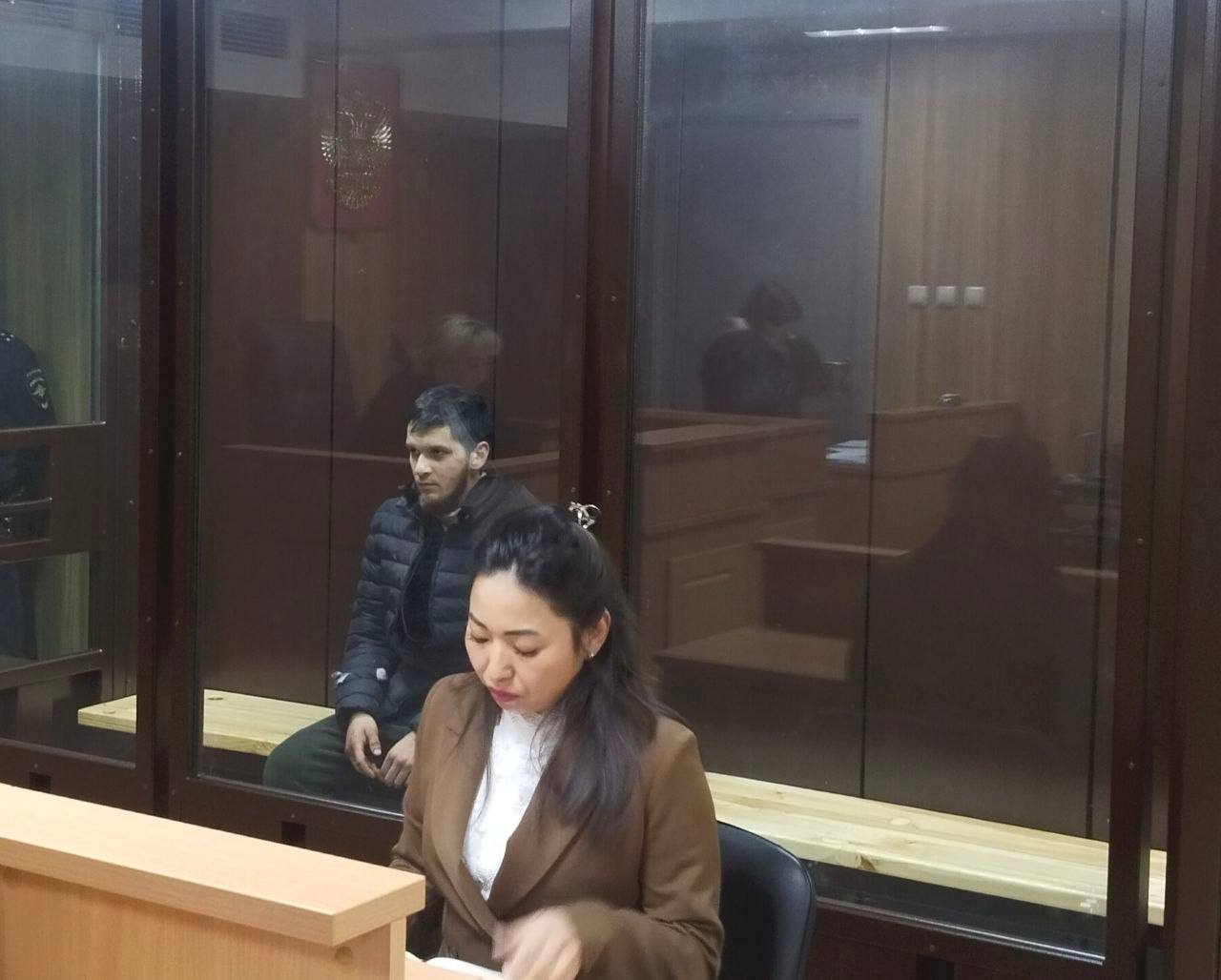 Двух мужчин, обвиняемых в убийстве перекупщика автомобилей Владимира Стасюка в Тюмени, арестовали, сообщили в объединенной пресс-службе судов области Двух мужчин, обвиняемых в убийстве перекупщика автомобилей Владимира Стасюка в Тюмени, арестовали, сообщили в объединенной пресс-службе судов области