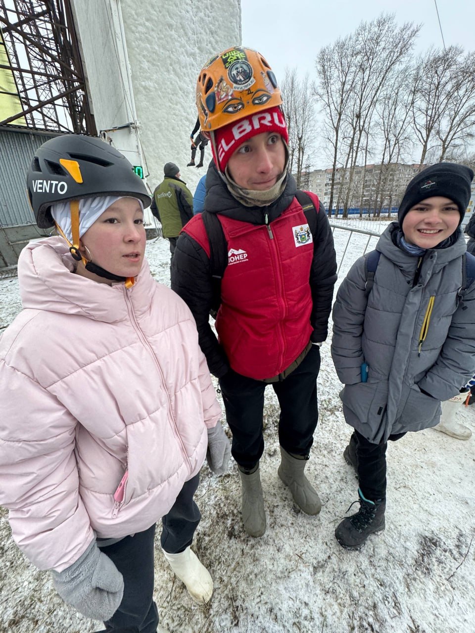 Высоко забрались!. Сборная Тюменской области по альпинизму — с медалями на Всероссийских стартах! С 3 по 8 декабря в Кирове прошли Всероссийские соревнования по альпинизму: ПЕРВЕНСТВО РОССИИ — в дисциплине... Высоко забрались!. Сборная Тюменской области по альпинизму — с медалями на Всероссийских стартах! С 3 по 8 декабря в Кирове прошли Всероссийские соревнования по альпинизму: ПЕРВЕНСТВО РОССИИ — в дисциплине...