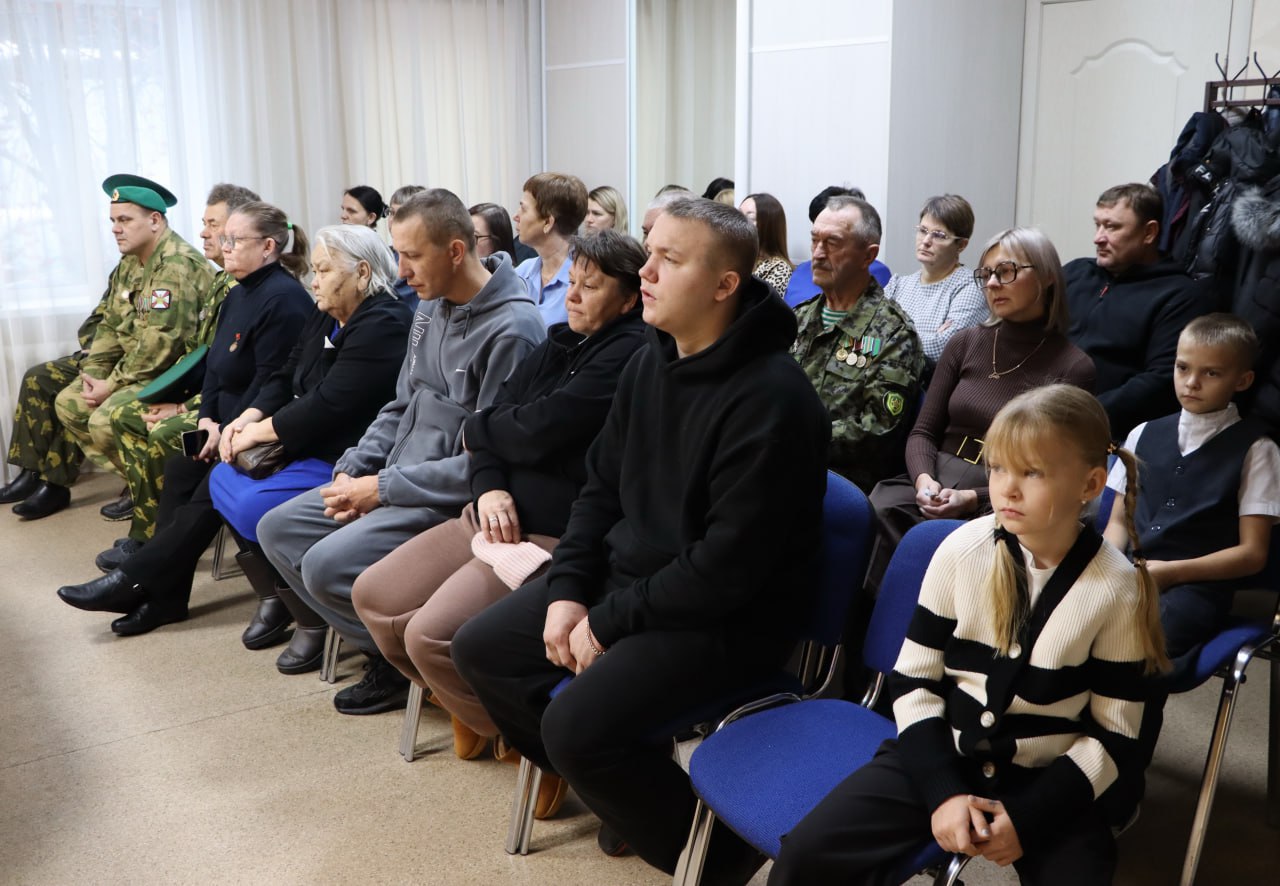 В муниципалитетах Тюменской области проходят мероприятия, посвященные Дню героев Отечества В муниципалитетах Тюменской области проходят мероприятия, посвященные Дню героев Отечества
