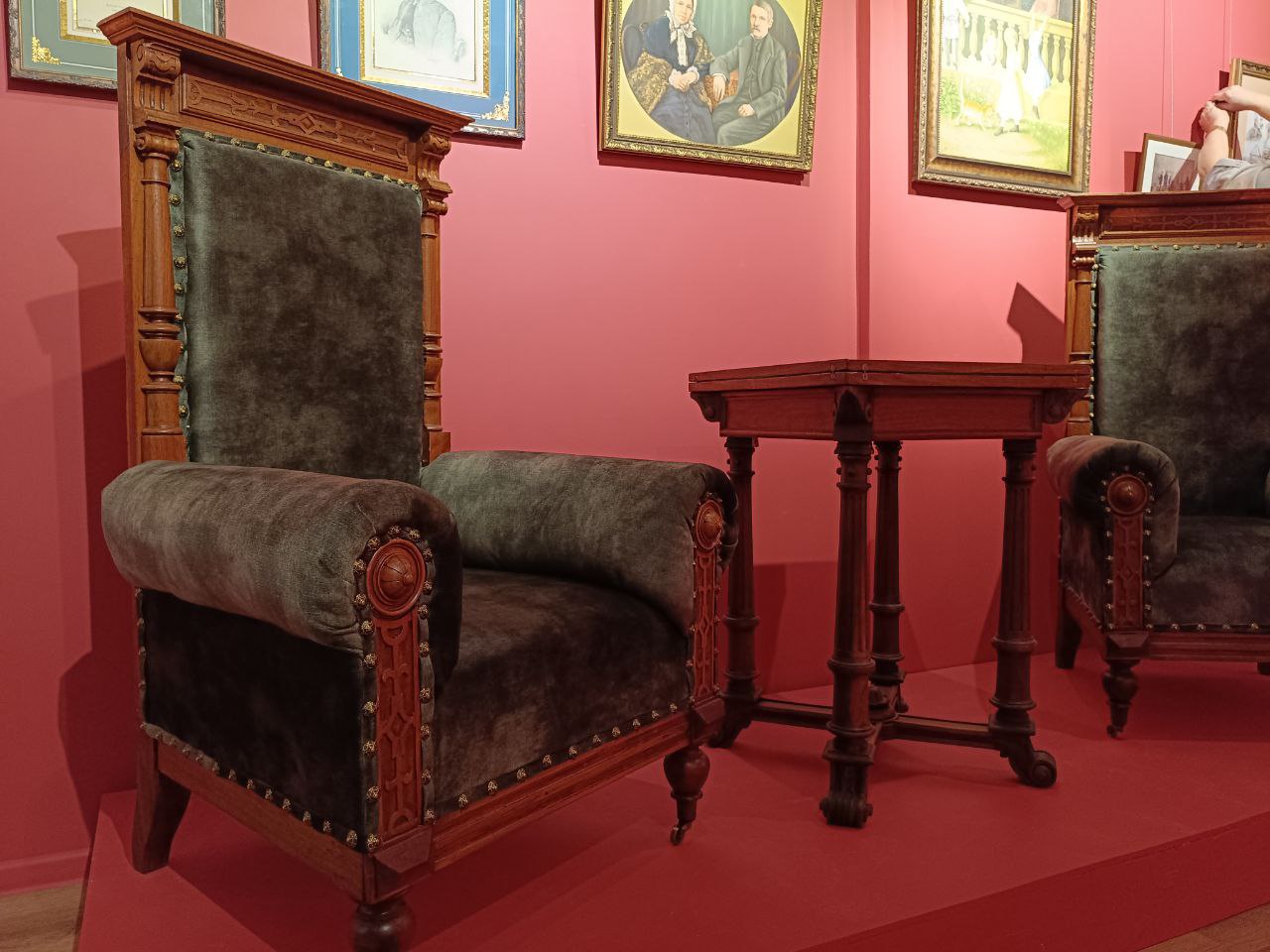 В Ялуторовске откроется выставка, погружающая в атмосферу первой половины XIX века В Ялуторовске откроется выставка, погружающая в атмосферу первой половины XIX века