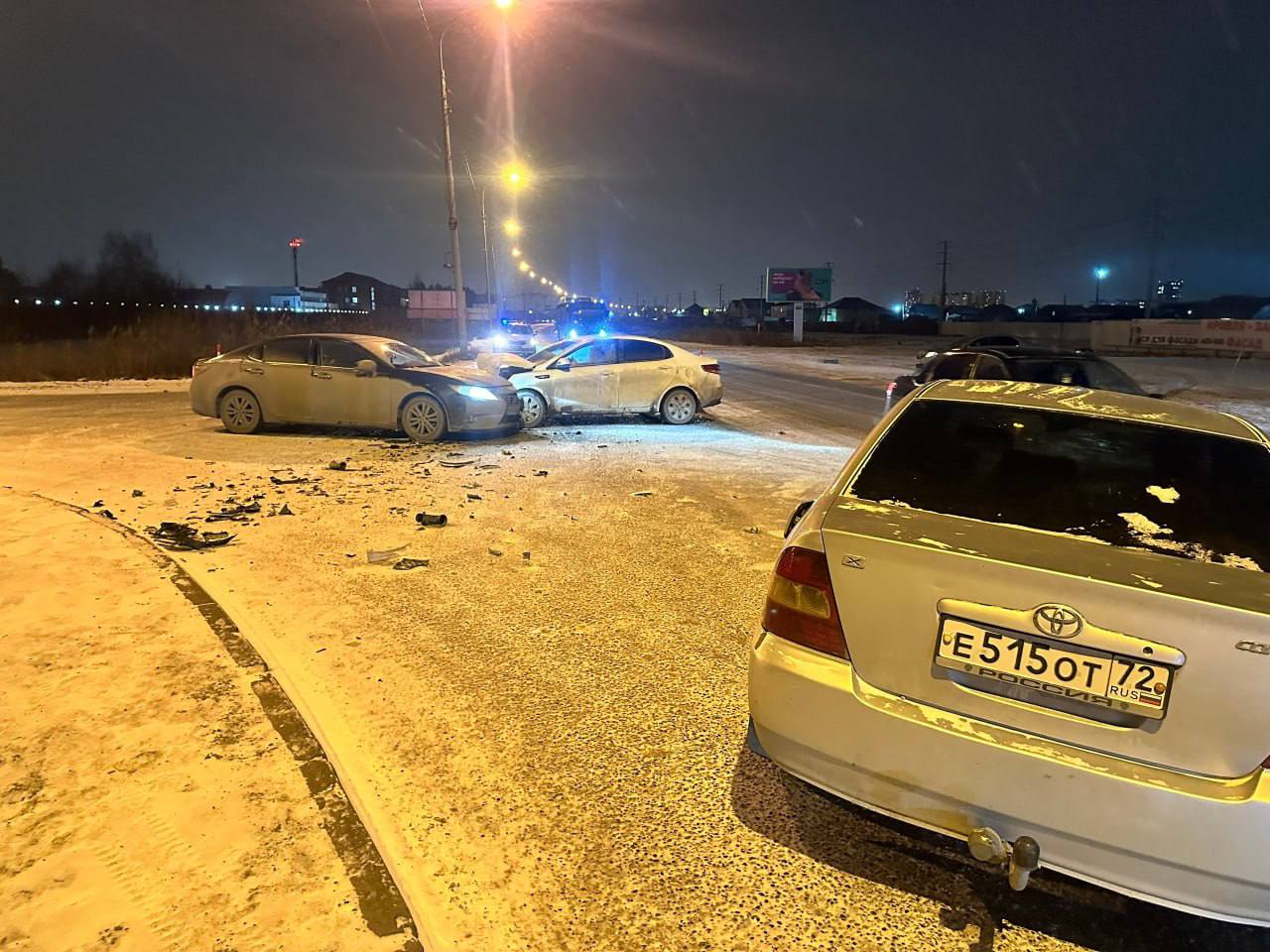 79-летний тюменец устроил серьезную аварию, в которой пострадал маленький ребенок и его мама 79-летний тюменец устроил серьезную аварию, в которой пострадал маленький ребенок и его мама