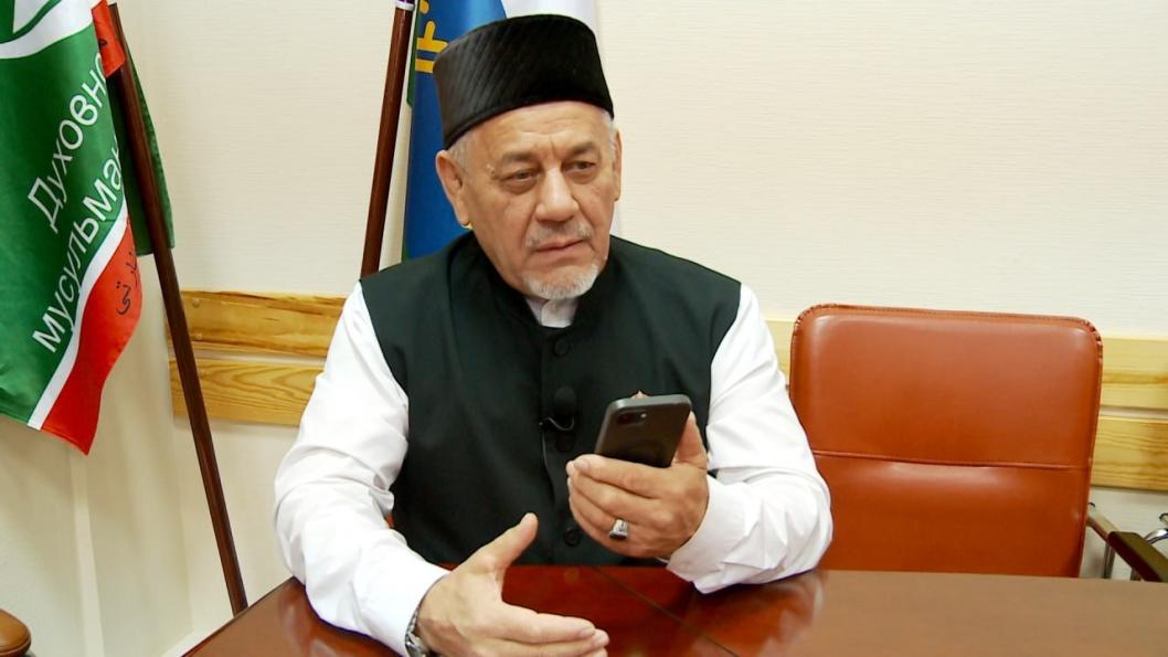 Муфтий Тюменской области поздравил тюменцев на передовой с Днем Героев Отечества