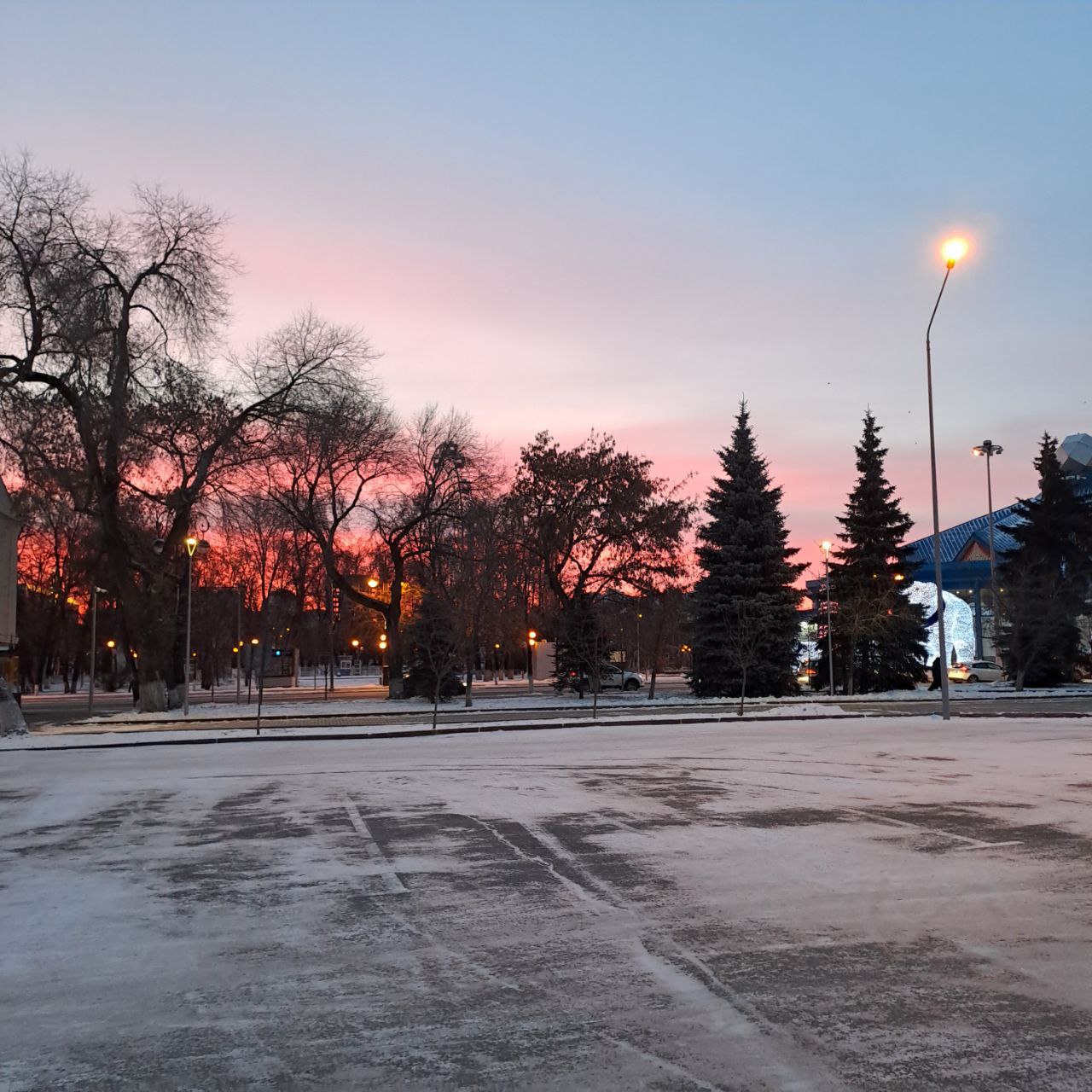 Тюменское утро: по дороге на работу Тюменское утро: по дороге на работу