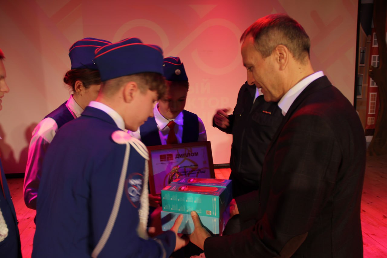 Областной Слет юных инспекторов движения прошел в детском лагере «Остров детства» в Тюмени Областной Слет юных инспекторов движения прошел в детском лагере «Остров детства» в Тюмени