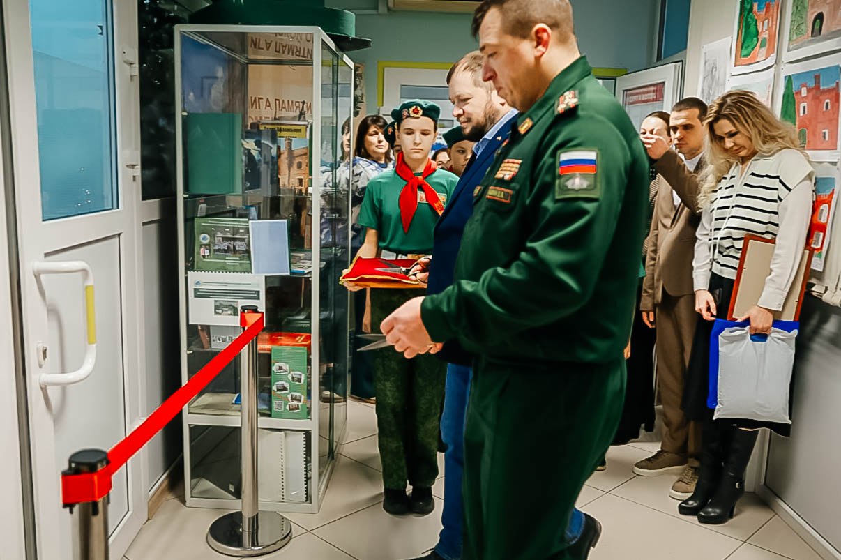 Экспозицию посвятили героям Экспозицию посвятили героям