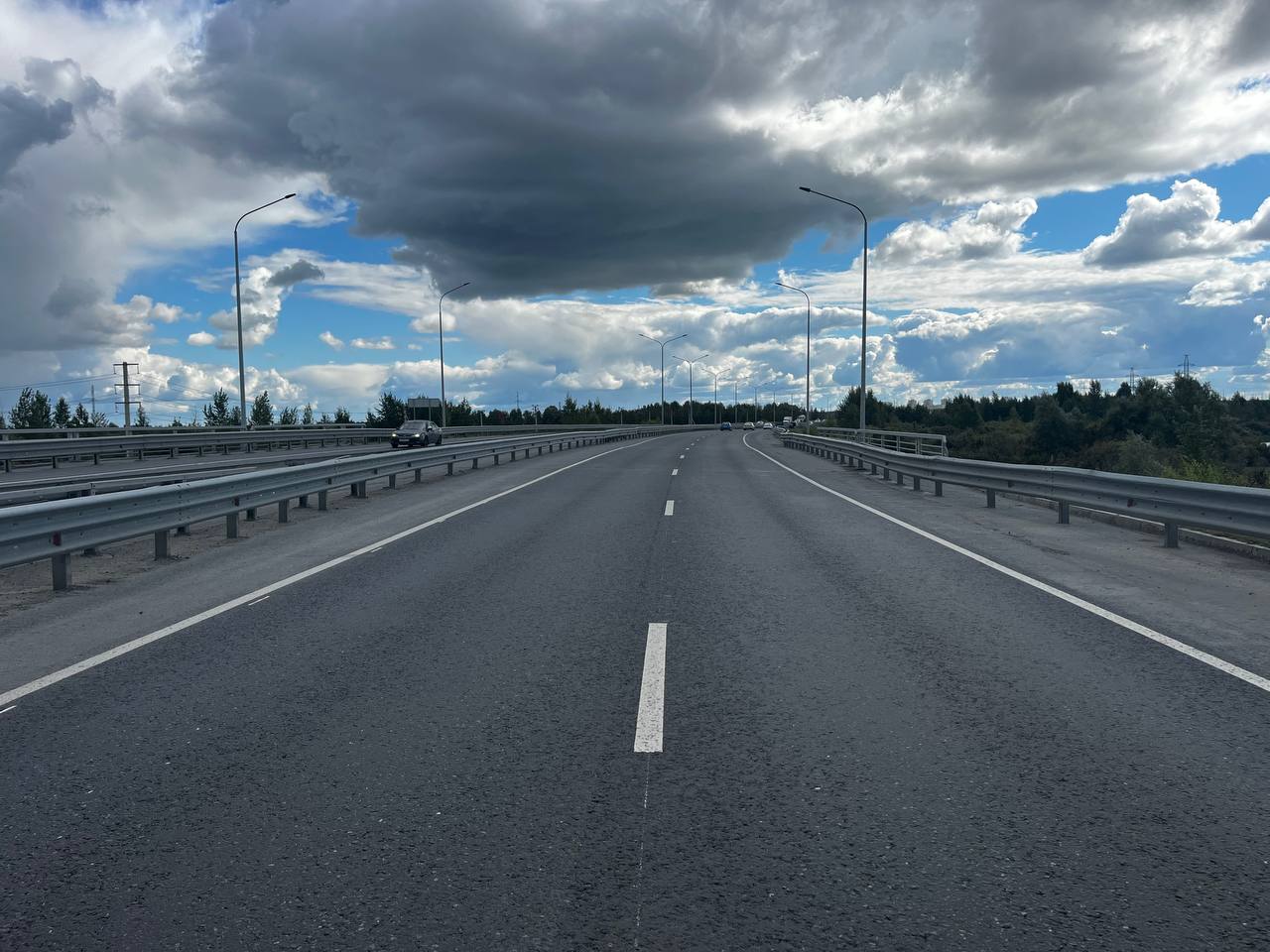 Почти 28 км региональных дорог Тюменской агломерации отремонтировано по нацпроекту Почти 28 км региональных дорог Тюменской агломерации отремонтировано по нацпроекту