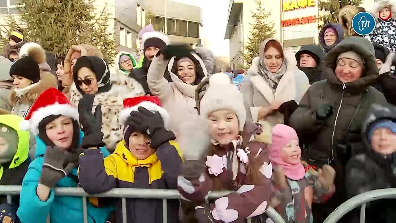 В Тюмень прибыл Поезд Деда Мороза