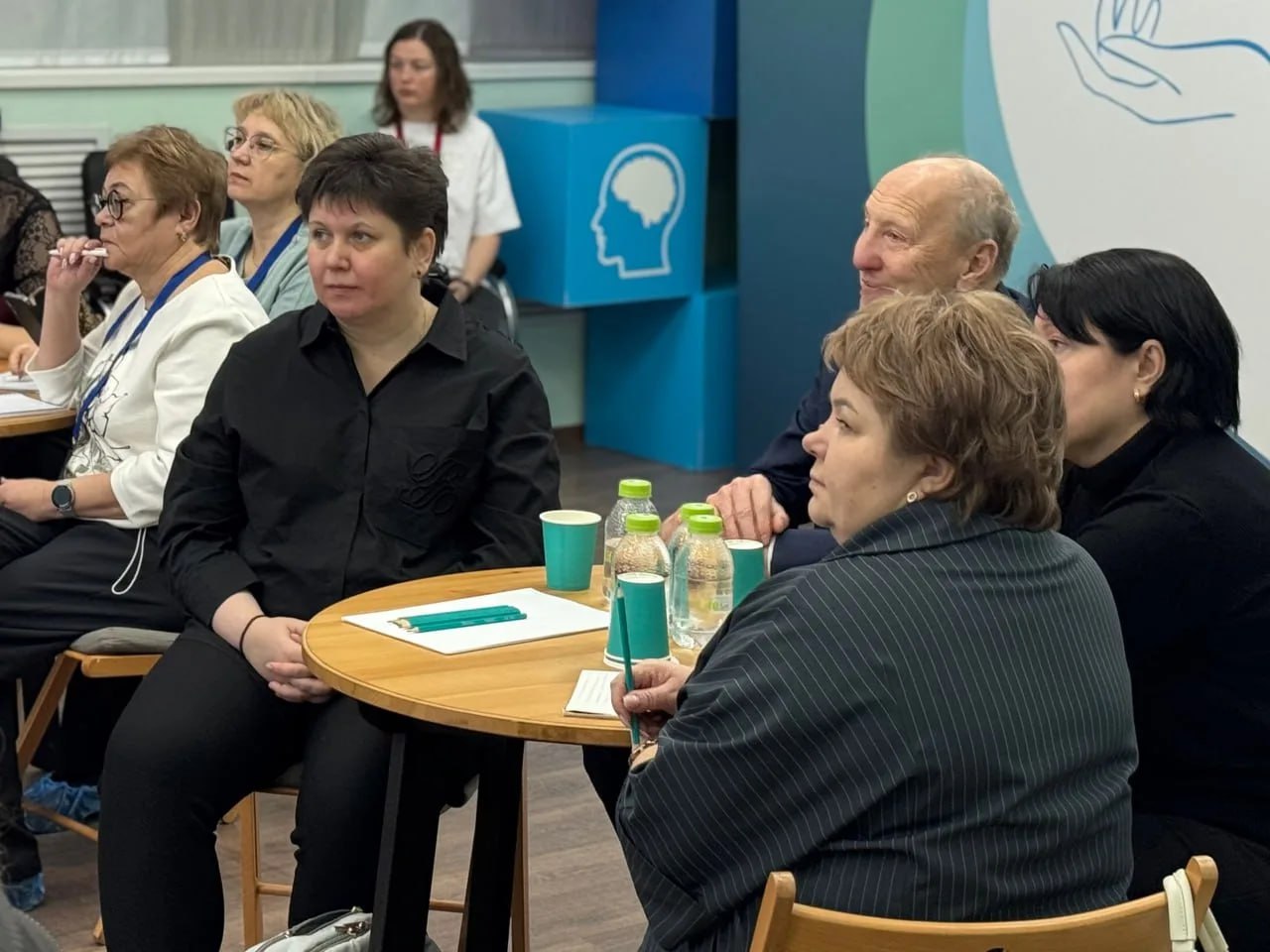 Тюменские службы ранней помощи поделились опытом с коллегами из других регионов