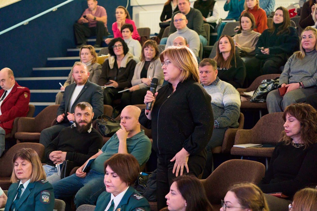 Более 170 предпринимателей получили рекомендации от экспертов в Единый день консультаций в Тюмени Более 170 предпринимателей получили рекомендации от экспертов в Единый день консультаций в Тюмени