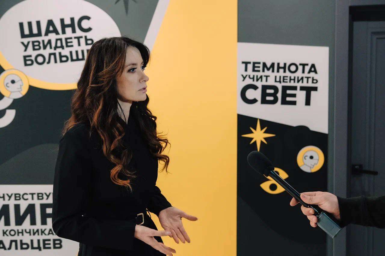 Для юных тюменцев провели экскурсию "Мир на ощупь" Для юных тюменцев провели экскурсию "Мир на ощупь"