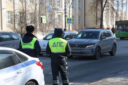 13 жителей Тюменской области задолжали более полумиллиона рублей за нарушение ПДД