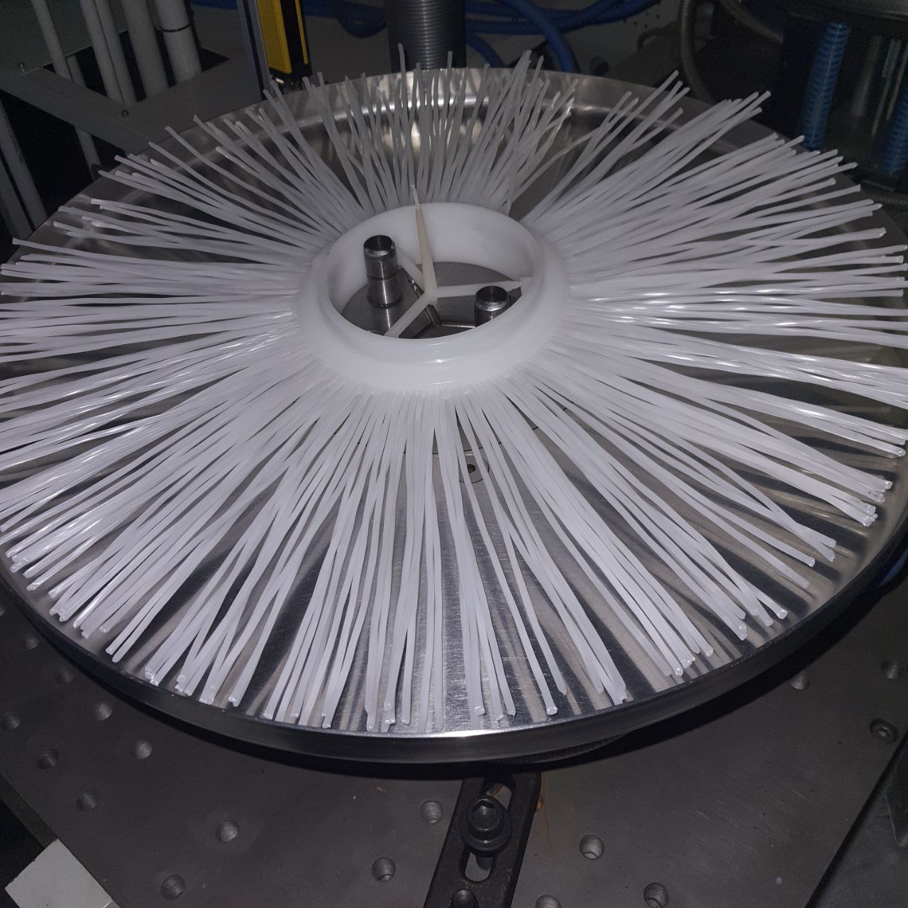 «Тюменская марка»: производители щеточных дисков для коммунальной техники «Тюменская марка»: производители щеточных дисков для коммунальной техники