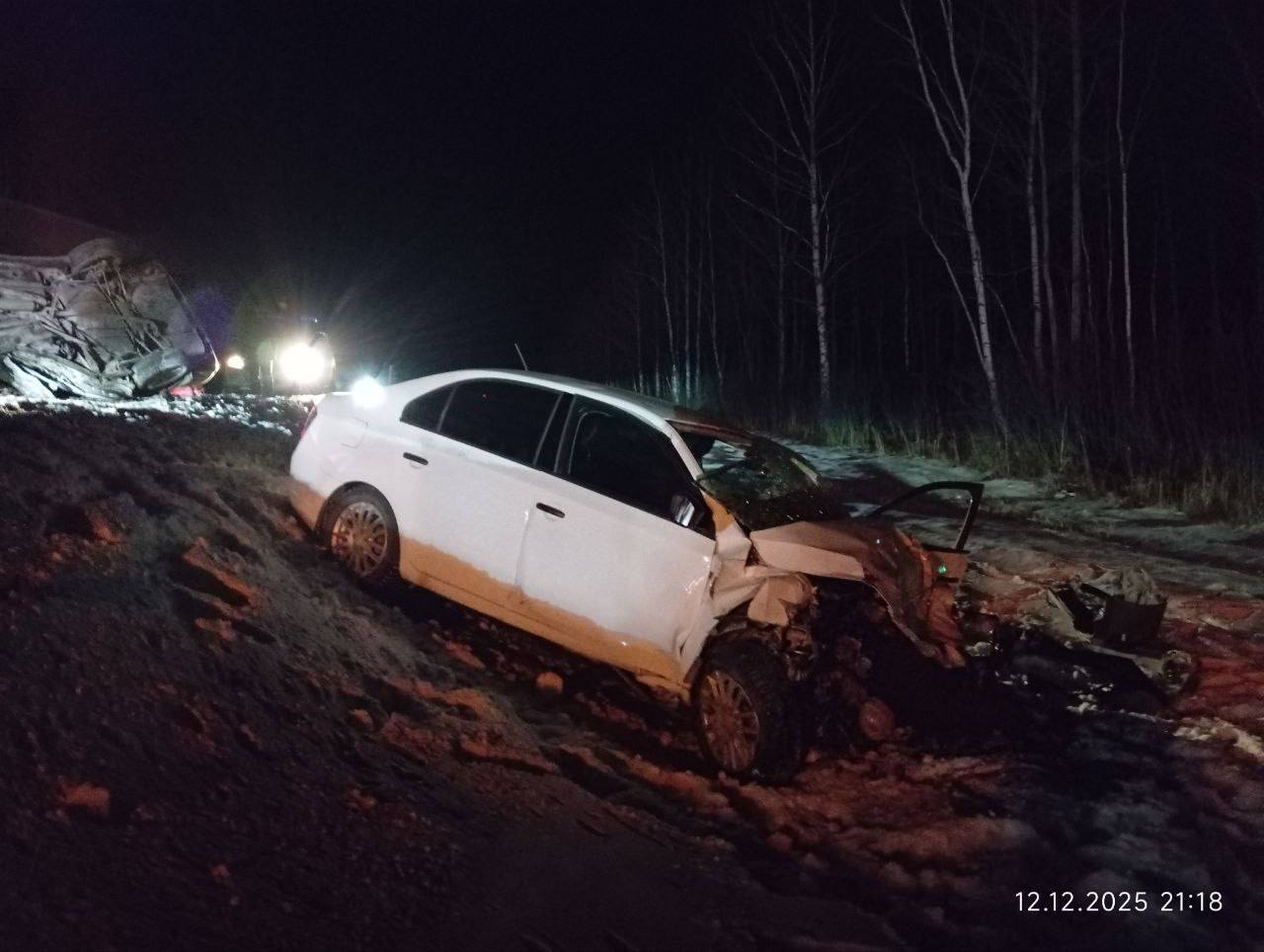 Минувшим вечером на 206-м км трассы Тюмень - Ханты - Мансийск произошло ДТП с летальным исходом Минувшим вечером на 206-м км трассы Тюмень - Ханты - Мансийск произошло ДТП с летальным исходом