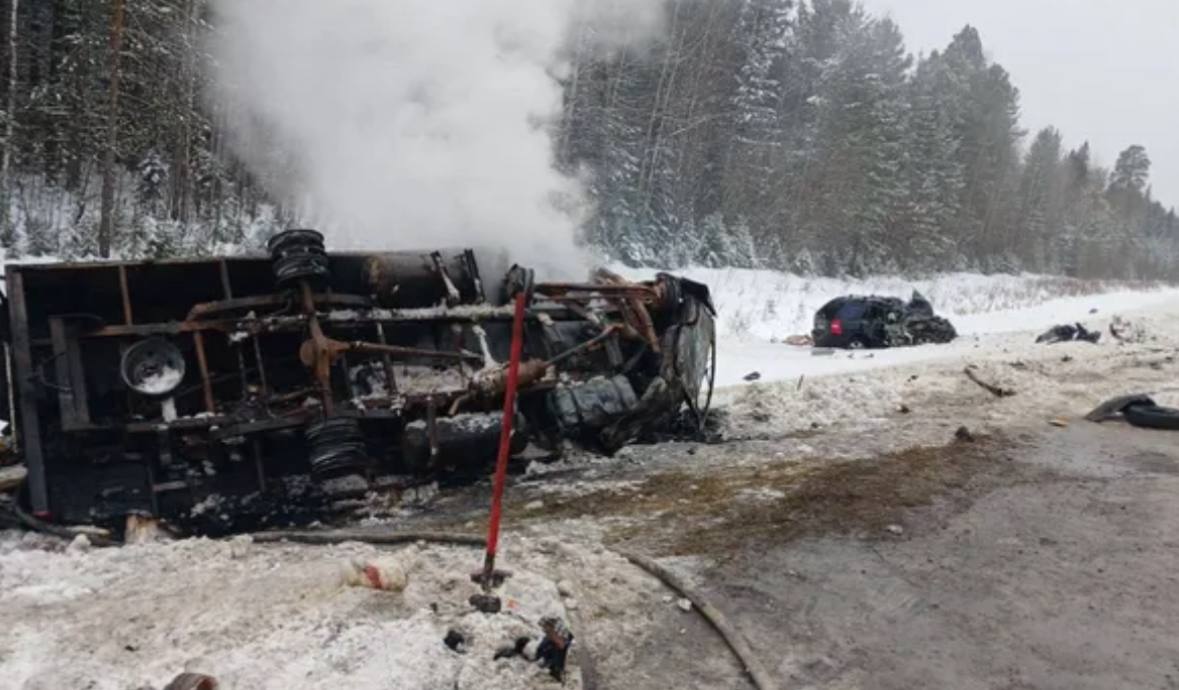 Жёсткая авария с пожаром: под Тюменью погибла 63-летняя женщина Жёсткая авария с пожаром: под Тюменью погибла 63-летняя женщина