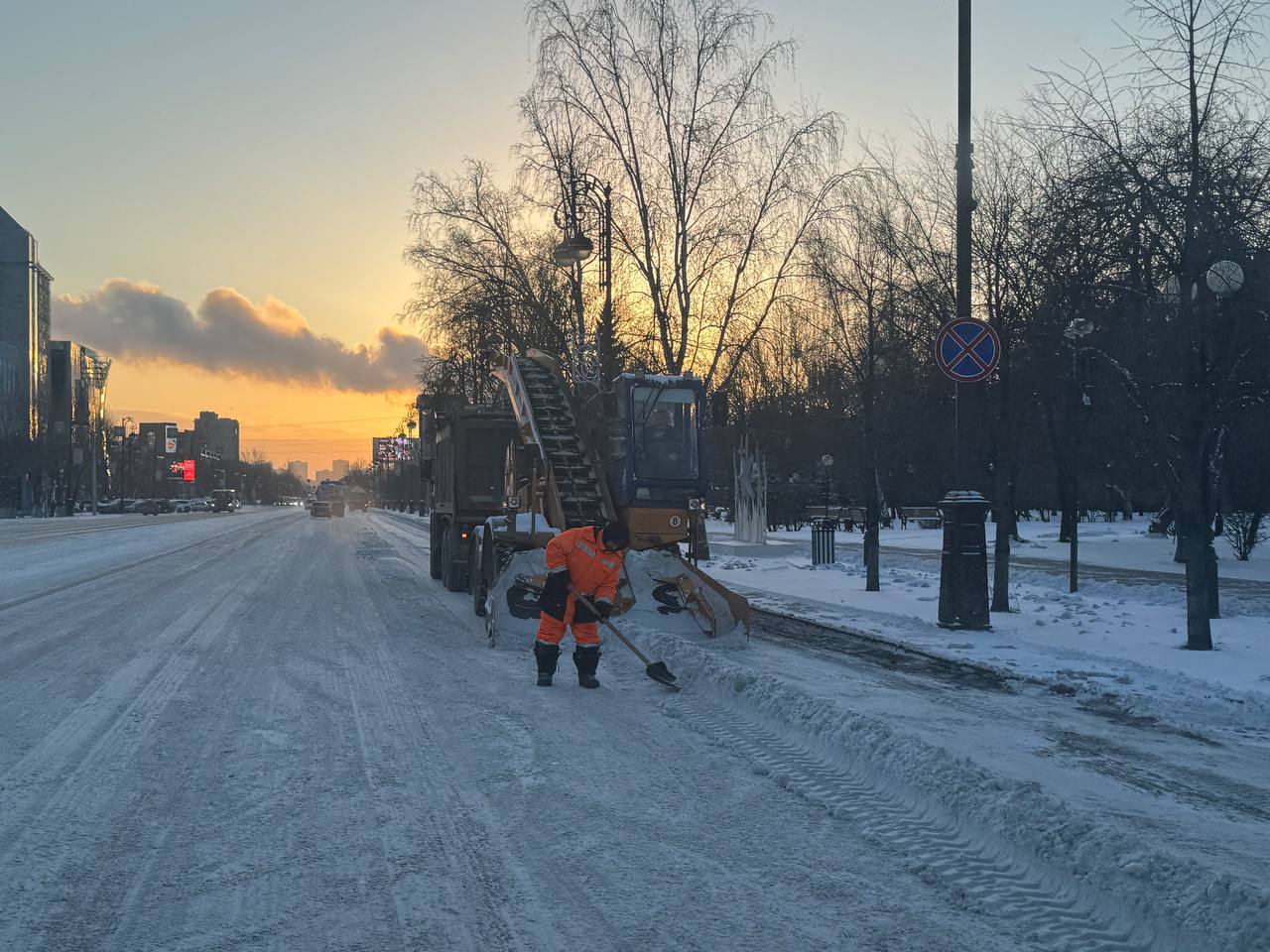 В Тюмень все-таки пришел снег В Тюмень все-таки пришел снег