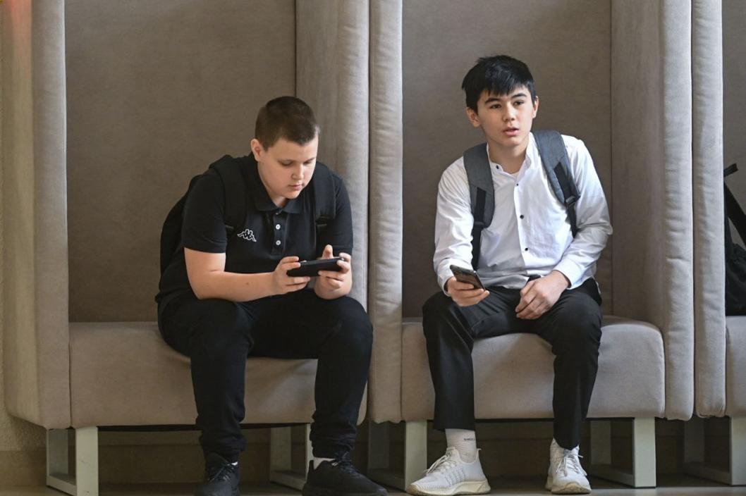 Введение детских сим-карт защитит детей от мошенников и спамеров