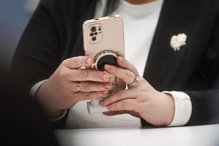 Полицейские рассказали, как мошенники получают доступ к экрану под видом работодателя