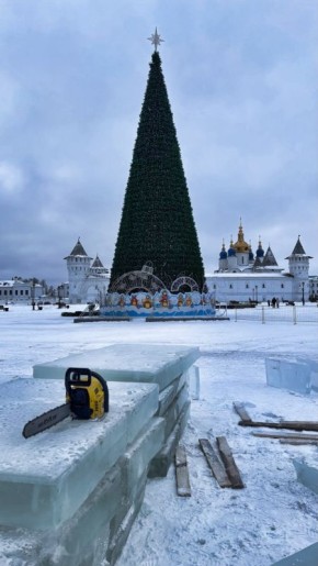 В Тобольске строят ледовый городок!
