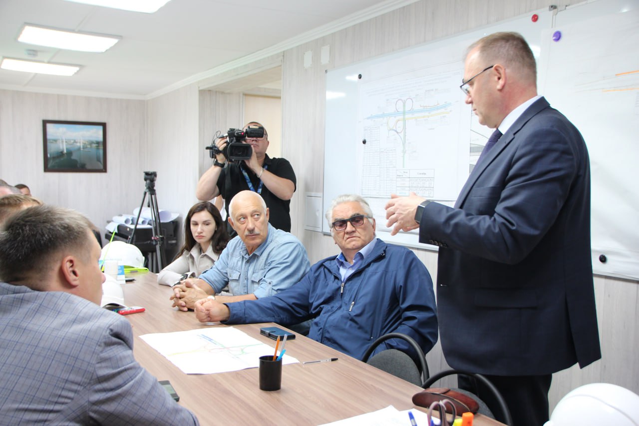 Все работы выполнены качественно и в срок: общественники подвели итоги работы тюменских дорожников за 2025 год Все работы выполнены качественно и в срок: общественники подвели итоги работы тюменских дорожников за 2025 год