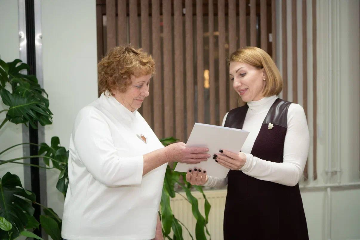 Новогоднее тепло с Ямала: "Казначейский привет СВОим!" Новогоднее тепло с Ямала: "Казначейский привет СВОим!"