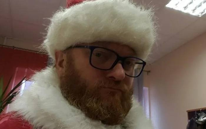 Депутат Милонов назвал россиян, играющих в "Тайного Санту", обезьянами